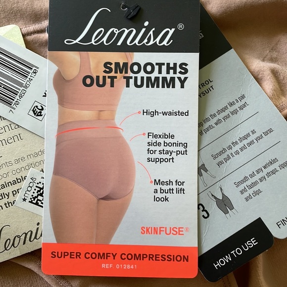 It is a little small for me. Higher Power Panties. Size XL
COLOR:DRAK NUDE - Picture 7 of 8